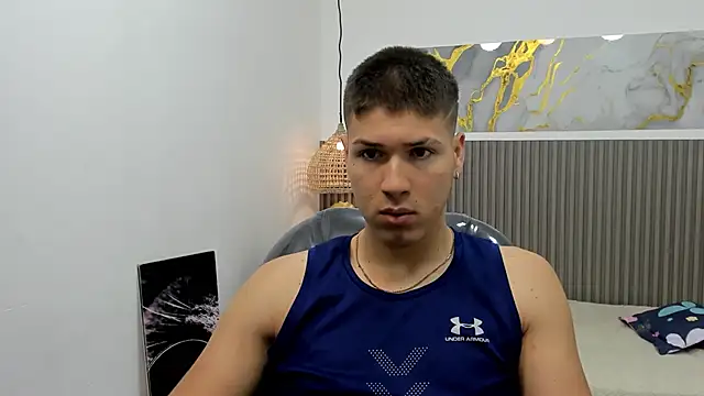 AlessandroFranco online show from March 26, 2026, 1:28 pm