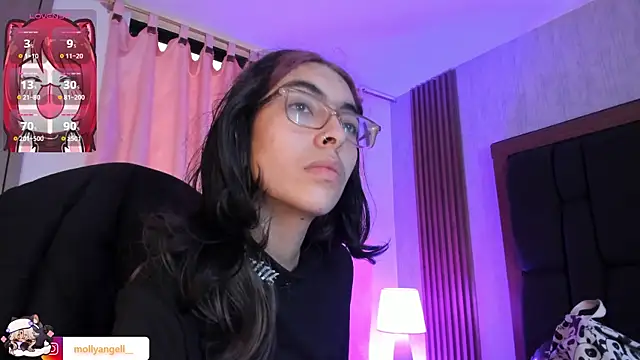 Molly A online show from June 24, 2026, 2:49 pm