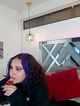 Snapshot of Liily_Foxxy chatting on May 28, 2026, 10:56 am Liily Foxxy online show from May 28, 2026, 10:56 am