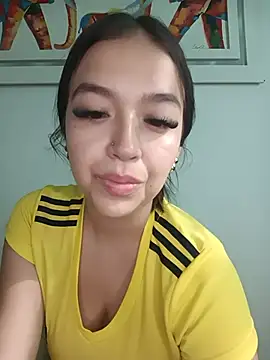 Kitty Loveee online show from June 27, 2026, 9:09 pm