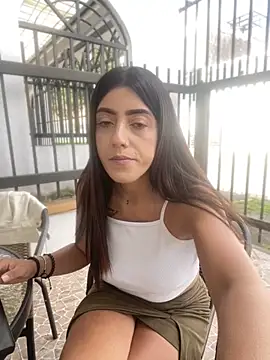 Electra Pinkk online show from March 13, 2026, 1:40 pm