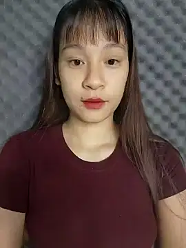 Snapshot of -Hicici- chatting on July 16, 2026, 12:27 am -Hicici- online show from July 16, 2026, 12:27 am