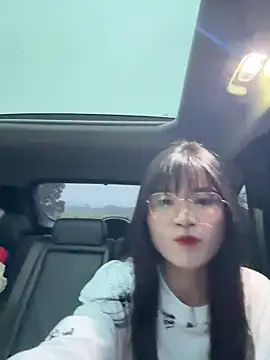 Cum-withyou online show from May 11, 2026, 10:29 pm