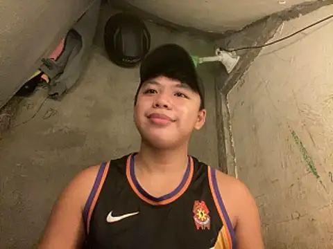 urasianrey online show from April 30, 2026, 8:57 pm