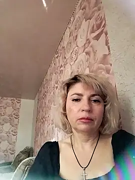 NataLilu826 online show from May 11, 2026, 3:07 pm
