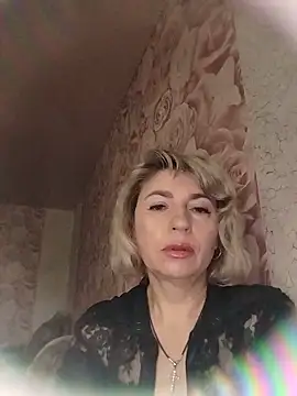 NataLilu826 online show from May 17, 2026, 6:11 am