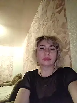 NataLilu826 online show from May 25, 2026, 8:26 pm