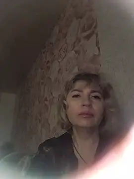 NataLilu826 online show from May 28, 2026, 7:49 am