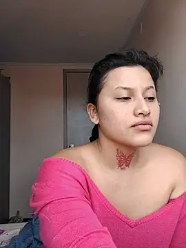 Snapshot of brunne_eva chatting on July 18, 2026, 7:28 pm brunne eva online show from July 18, 2026, 7:28 pm