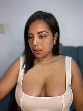 Kira33  online show from March 11, 2026, 9:26 am