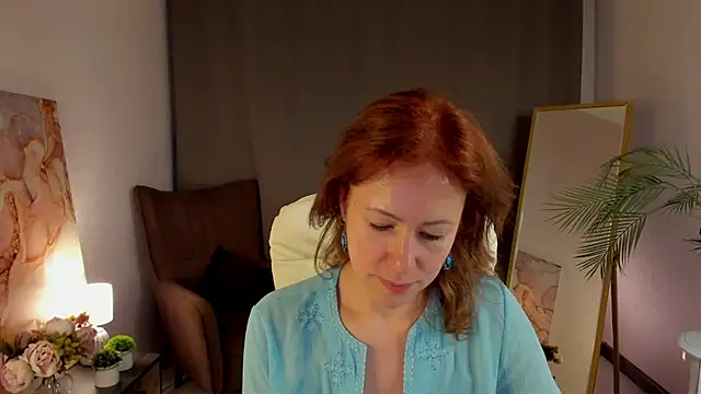 LeticiaRomano online show from April 1, 2026, 1:41 pm