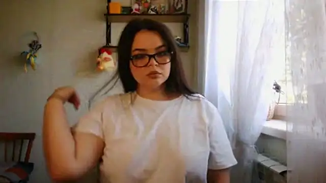 ElizaMoon01   online show from June 3, 2026, 9:56 am