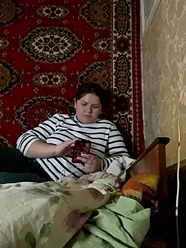 Nenssy555 online show from March 28, 2026, 7:57 pm