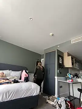 Ameliaxoxoo online show from April 2, 2026, 2:47 pm