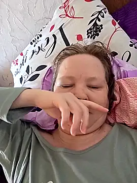  LOLA-LOLA  online show from June 21, 2026, 11:35 am