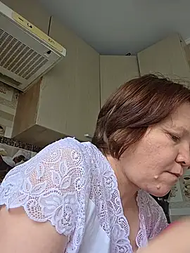 LOLA-LOLA  online show from June 26, 2026, 8:30 am