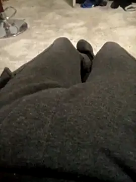 Snapshot of Ang3l_19 chatting on March 19, 2026, 2:04 am Ang3l 19 online show from March 19, 2026, 2:04 am