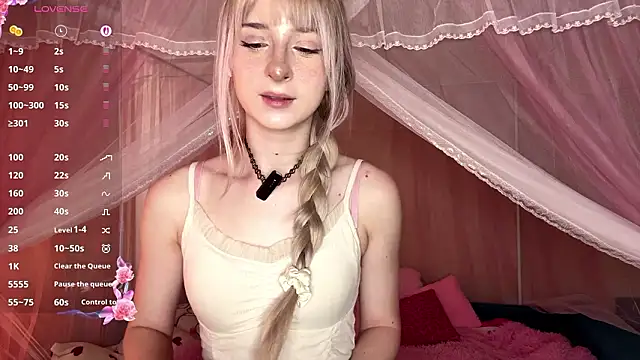 OnlyEva1 online show from March 30, 2026, 7:20 am