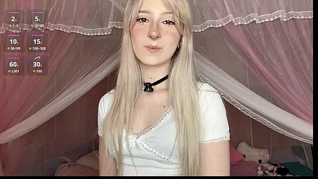 OnlyEva1 online show from July 27, 2026, 9:38 am