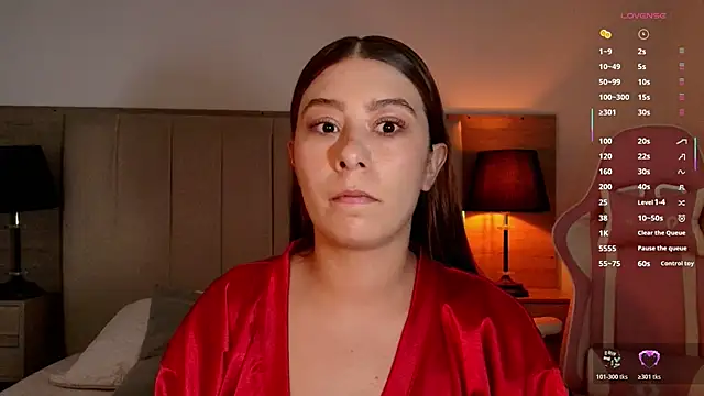 Snapshot of alejarosee chatting on May 20, 2026, 2:40 am alejarosee online show from May 20, 2026, 2:40 am