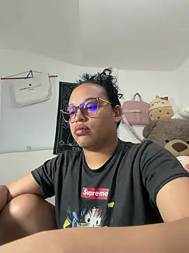 Snapshot of tokio_angel chatting on March 13, 2026, 11:44 pm tokio angel online show from March 13, 2026, 11:44 pm