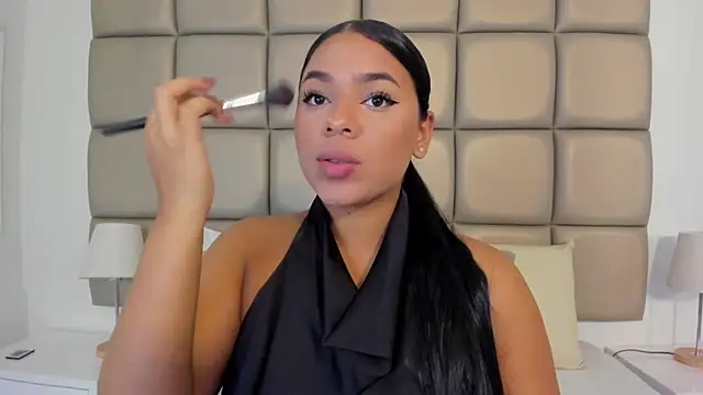 Snapshot of lilly_williamss chatting on May 29, 2026, 3:26 am lilly williamss online show from May 29, 2026, 3:26 am