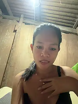 Snapshot of chinny1112 chatting on May 4, 2026, 3:30 pm chinny1112 online show from May 4, 2026, 3:30 pm