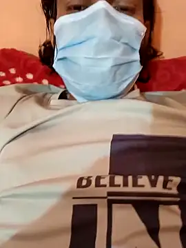 Snapshot of cutecouple058 chatting on March 31, 2026, 6:36 am cutecouple058 online show from March 31, 2026, 6:36 am