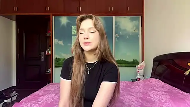 AnnaWasp online show from July 25, 2026, 11:46 pm