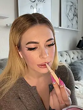 SelinaGalinsky6 online show from March 21, 2026, 2:20 pm