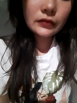 rin2008 online show from April 3, 2026, 2:26 pm