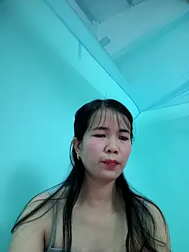 Geelio-playsx24 online show from May 4, 2026, 5:03 am