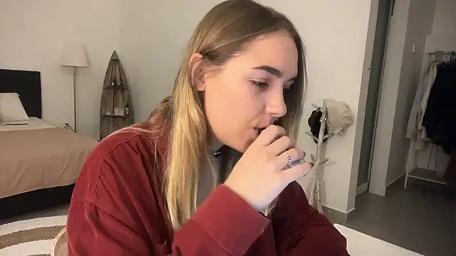 RoxyWet online show from March 20, 2026, 8:25 pm