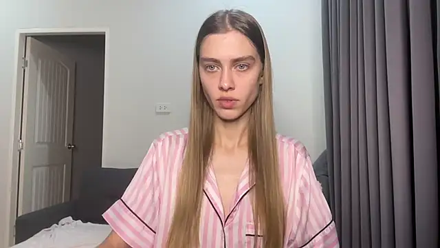 SonyaScarlett online show from March 19, 2026, 10:14 pm