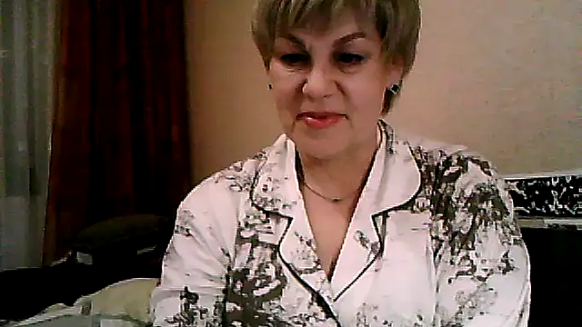 TatkaYang online show from April 2, 2026, 8:17 pm