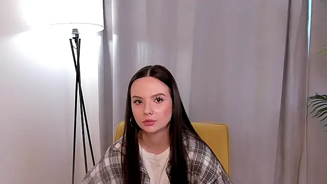 Snapshot of MeghanSkaer chatting on March 15, 2026, 9:48 am MeghanSkaer online show from March 15, 2026, 9:48 am