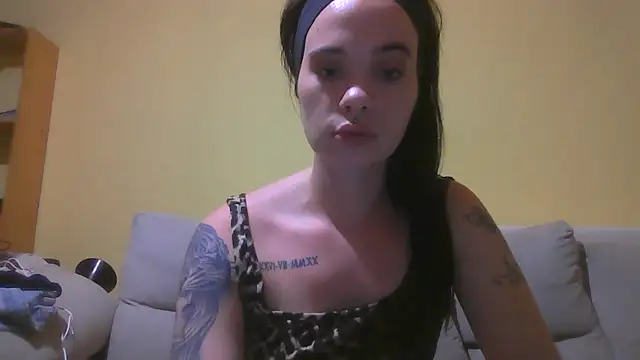 anastasia-evans online show from July 14, 2026, 11:05 am