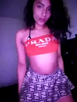 Snapshot of KattyBerryX chatting on May 23, 2026, 1:22 am KattyBerryX online show from May 23, 2026, 1:22 am