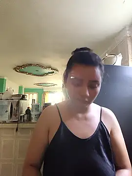 Snapshot of florecita20 chatting on March 12, 2026, 2:12 pm florecita20 online show from March 12, 2026, 2:12 pm