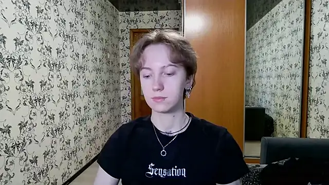 ColetteNyx online show from March 19, 2026, 1:37 pm