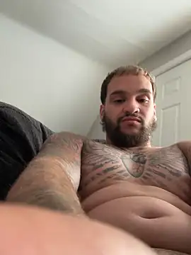 Snapshot of bigpappiii09 chatting on June 29, 2026, 8:53 pm bigpappiii09 online show from June 29, 2026, 8:53 pm