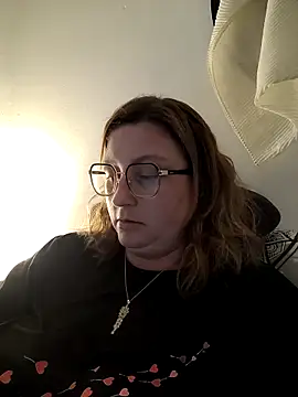 Snapshot of duotroublant chatting on June 14, 2026, 9:39 pm duotroublant online show from June 14, 2026, 9:39 pm
