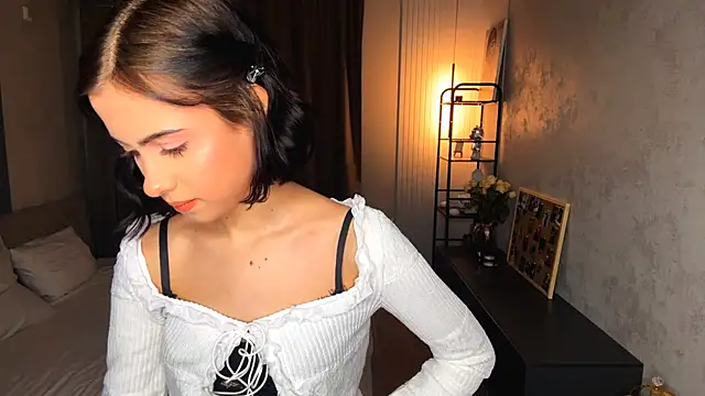 EhtelVesperman online show from March 29, 2026, 3:12 pm