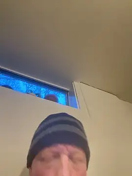 Kristopherbbb online show from May 3, 2026, 9:48 am