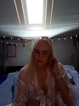 roxy 74 online show from March 13, 2026, 11:06 am