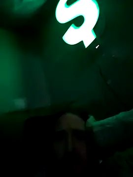 redandjuicy online show from March 21, 2026, 4:39 am