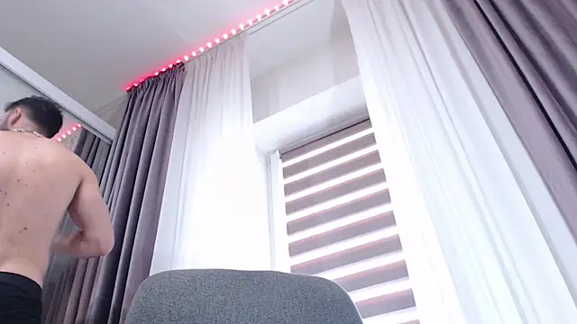 Aryanaian91 online show from April 23, 2026, 11:42 am