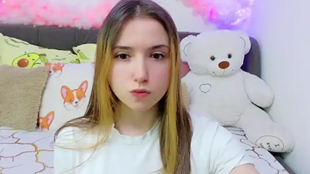 Snapshot of LeenMoonie chatting on March 31, 2026, 8:31 pm LeenMoonie online show from March 31, 2026, 8:31 pm