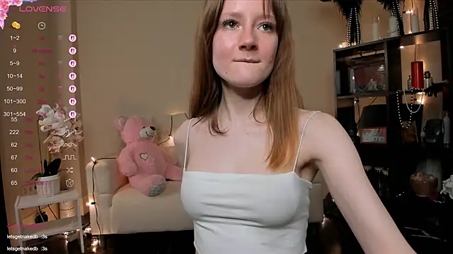 MalloryGray online show from April 18, 2026, 7:58 pm