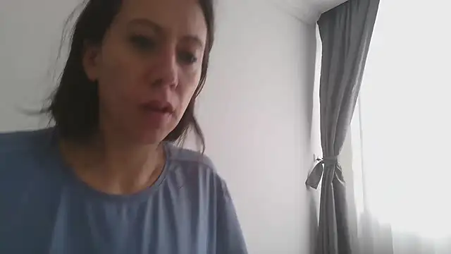 Snapshot of ItsAmara chatting on July 1, 2026, 6:07 pm ItsAmara online show from July 1, 2026, 6:07 pm